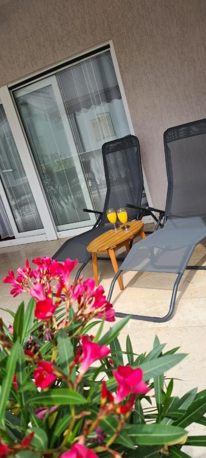 Apartment Garden & Sea Волоско Екстериор снимка