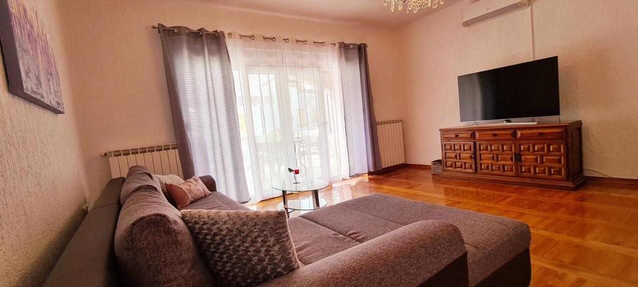 Apartment Garden & Sea Волоско Екстериор снимка